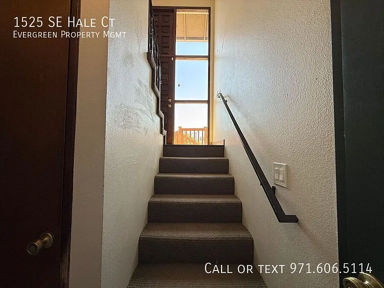 1525 SE Hale Ct — Photo 34