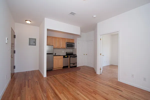 Rented by Spire Group | media 12