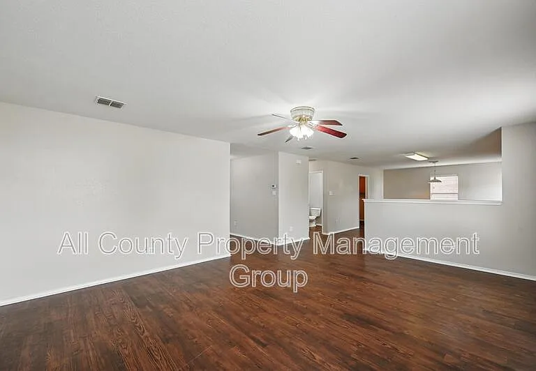 4909 Wildcreek Way — Photo 6