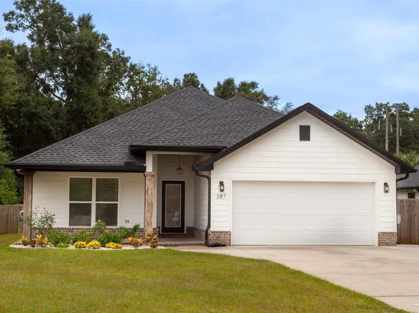 387 Hancock Ln, Pensacola, FL 32503