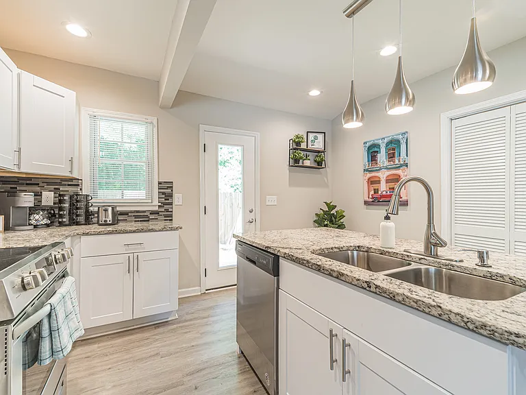 2390 Brackett Rd SW — Photo 28