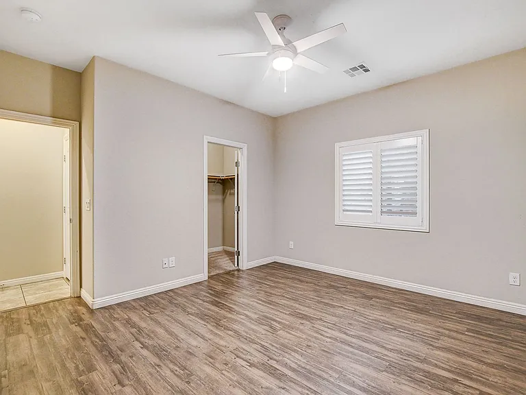 9634 Volk Ave — Photo 24