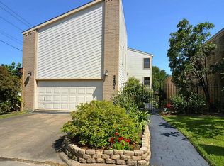 2401 Intrepid Way, League City, TX 77573