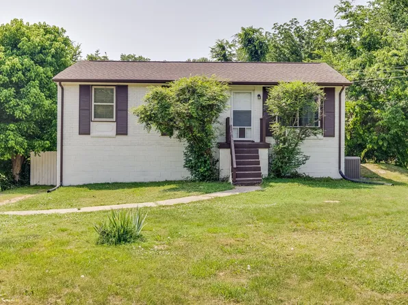 132 Hollywood Blvd, Gallatin, TN 37066