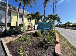 6703 Midnight Pass Rd APT 217, Sarasota, FL 34242