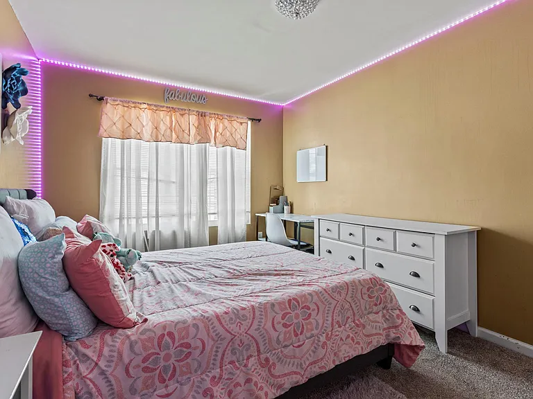 7526 Stonehouse Run Dr — Photo 29