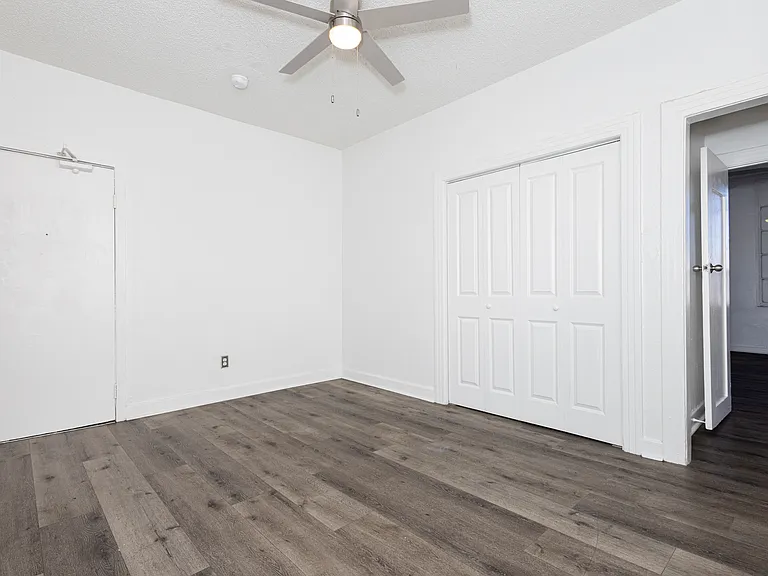 Berendo Lofts LLC — Photo 29