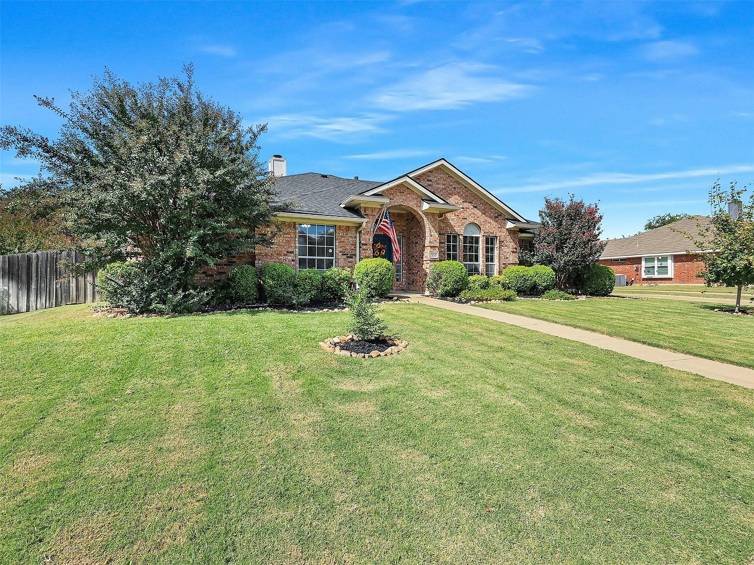 320 Hampstead Dr, Murphy, TX 75094 | MLS #21069134 | Zillow