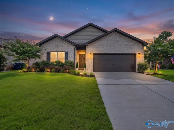 331 Ivyleaf Dr NW, Madison, AL 35757