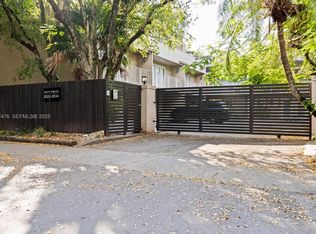 3028 Center St #3028, Miami, FL 33133