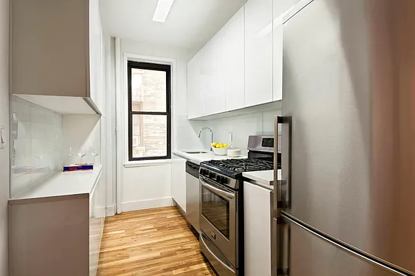 Rented by Town Residential | media 19