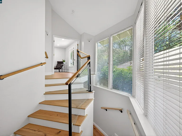 2324 Saddleback Dr — Photo 52