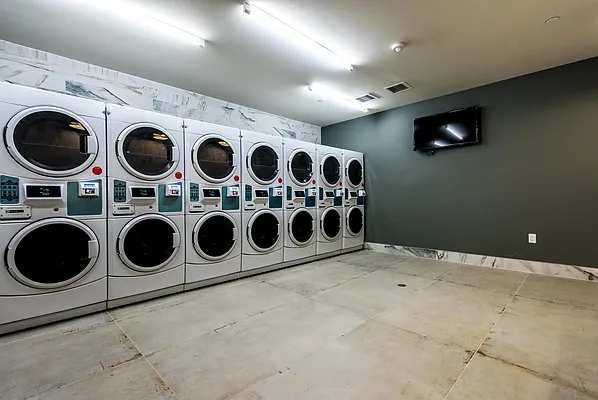 Rented by Nooklyn NYC LLC | media 66