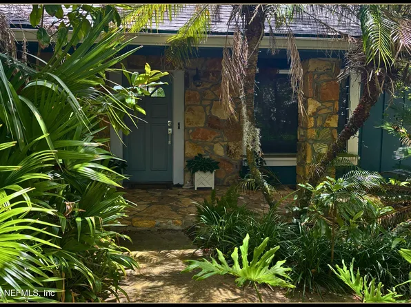 1207 14TH Street N, Jacksonville Beach, FL 32250