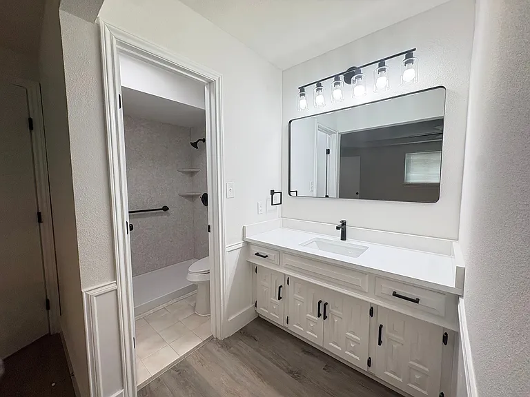 3802 Roan Cir — Photo 14