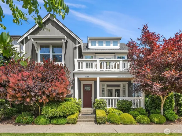 1136 Pine Crest Circle NE, Issaquah, WA 98029