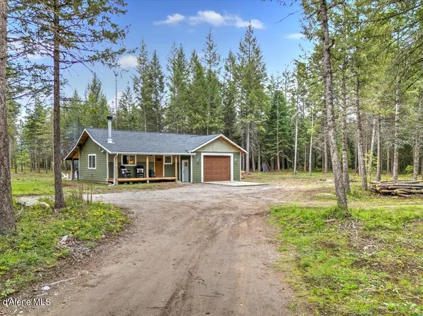 445 Angelwood Ln, Athol, ID 83801