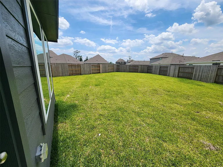 905 Coperchiata Cir — Photo 27