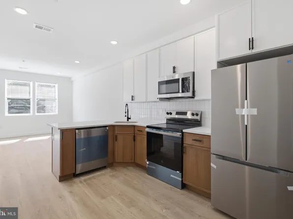 2554 N 12th St, Philadelphia, PA