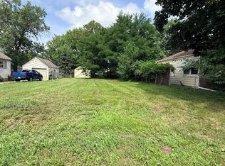 712 River Ln, Loves Park, IL 61111