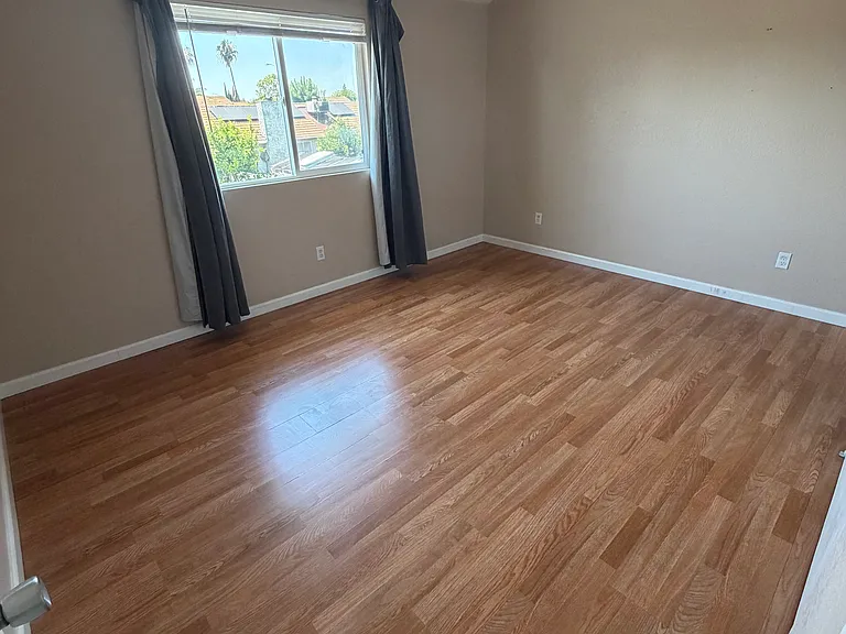 1324 Morning Dew Pl — Photo 12
