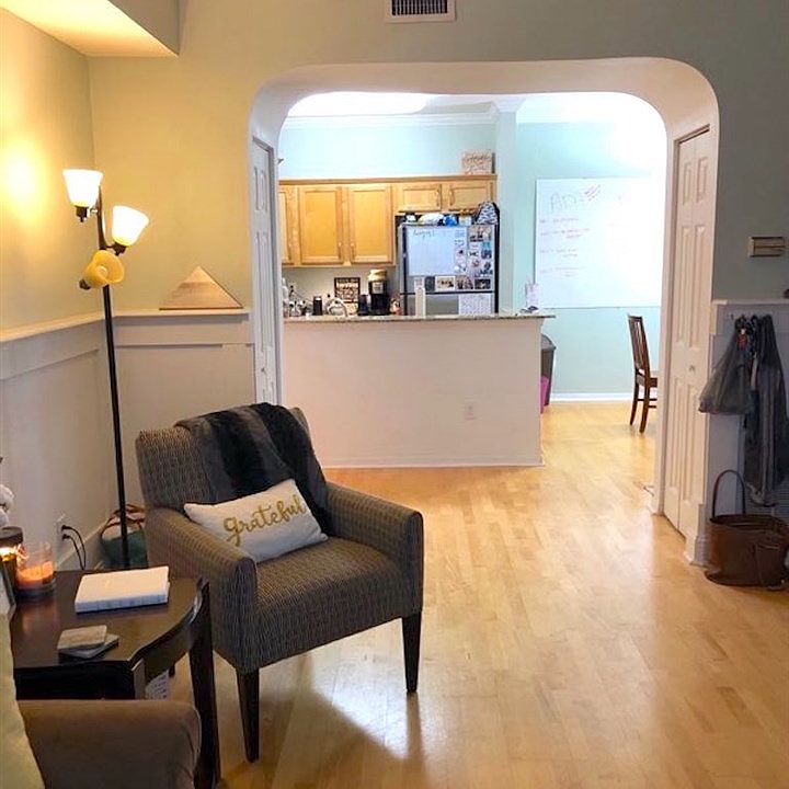 1st image of 33113 Harbour Vista Cir