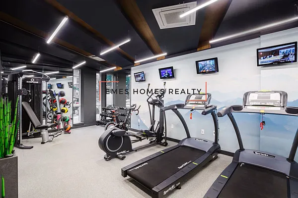 Rented by Emes Homes Realty LLC | media 54