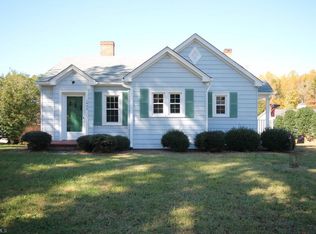 1925 Darwick Rd, Winston Salem, NC 27127