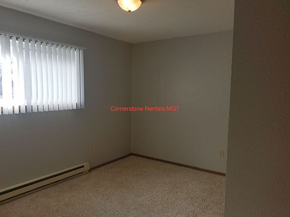 2nd image of 918 9th Ave SE
