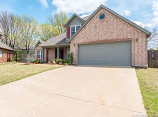 8819 S 91st Ave E, Tulsa, OK 74133