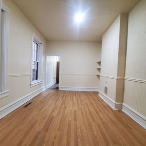 727 W Market St, Pottsville, PA, 17901