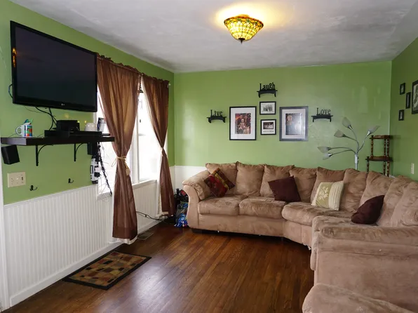 729 Westmoreland Dr, Charleston, WV 25302