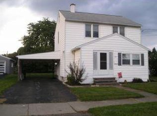 608 Jeanette Rd, Endicott, NY 13760