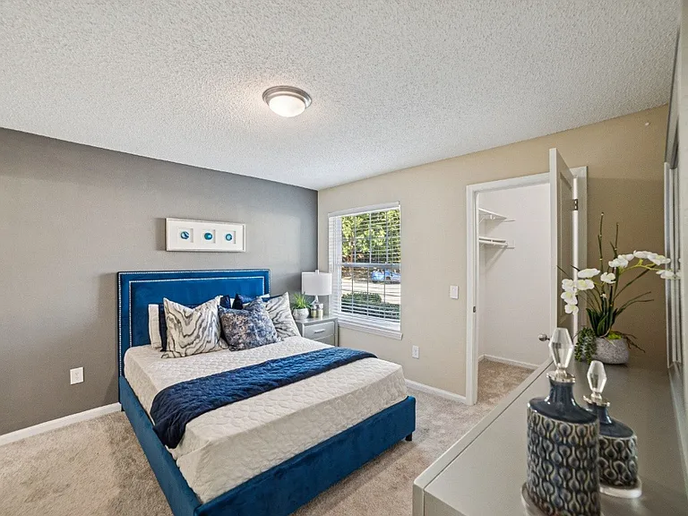 Willow Ridge Apartments — Photo 19