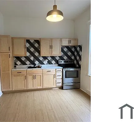 2429 Griffiths Ave — Photo 6