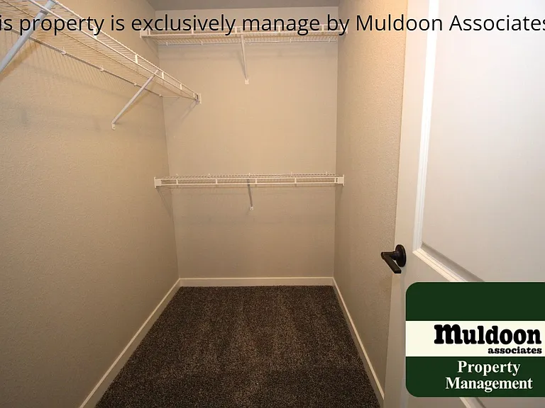 10339 Finn Dr — Photo 30