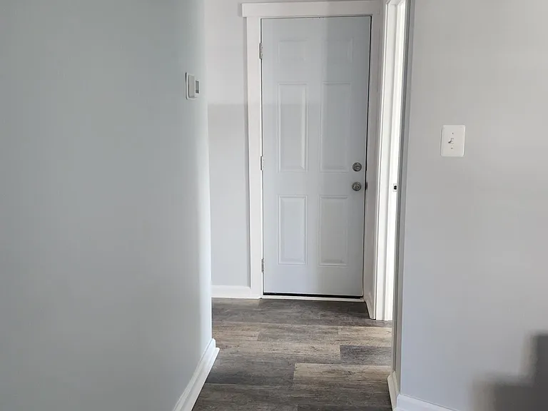 4302 Maine Ave #3 — Photo 15
