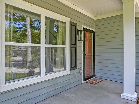 3rd image of 3507 Berryhill Rd