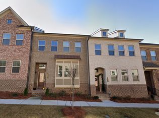 305 Commons Ave, Woodstock, GA 30188