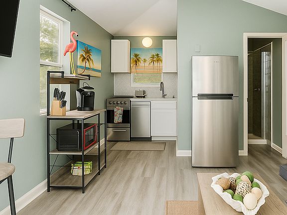 4th image of 5029 28th Ave S #7