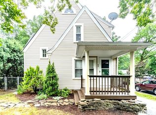 89 Warren Ter, Longmeadow, MA 01106