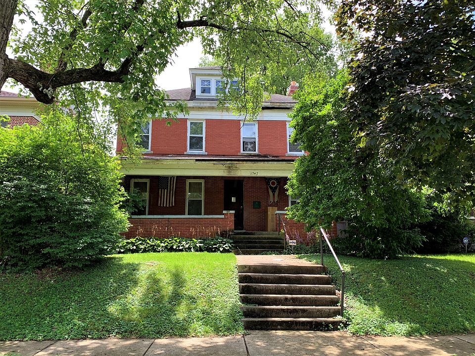 1st image of 1747 Franklin Park S