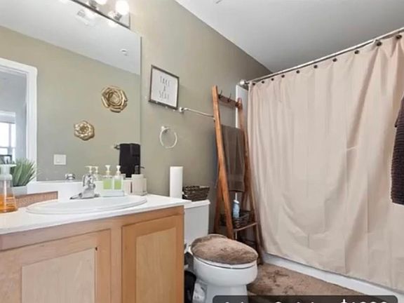 3rd image of 63 E Agate Ave Unit 206
