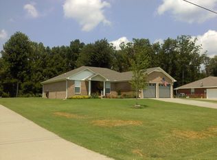 7367 County Road 73, Florence, AL 35634