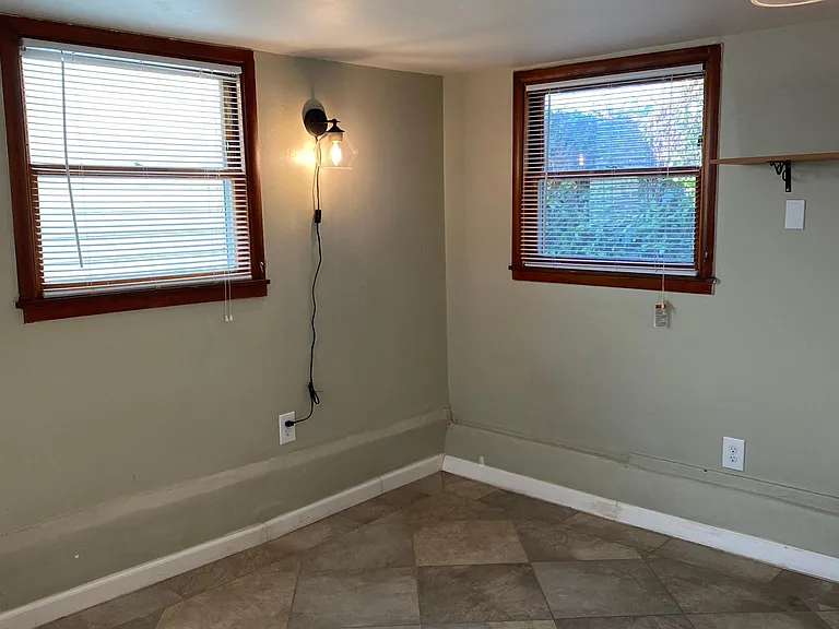 2516 N St #4 — Photo 12
