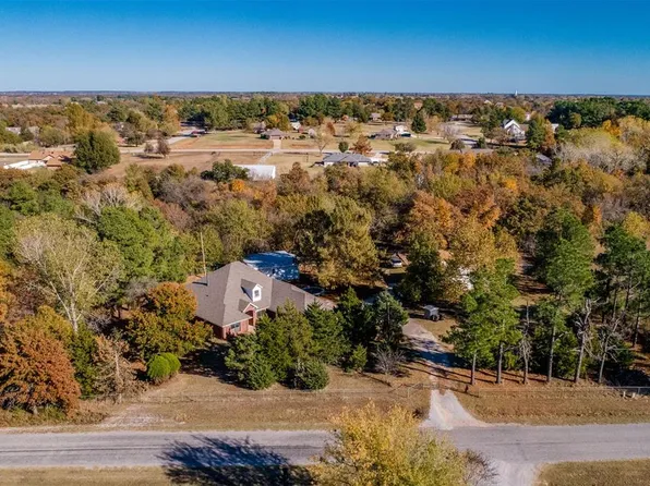23 Liberty Ln, Harrah, OK 73045