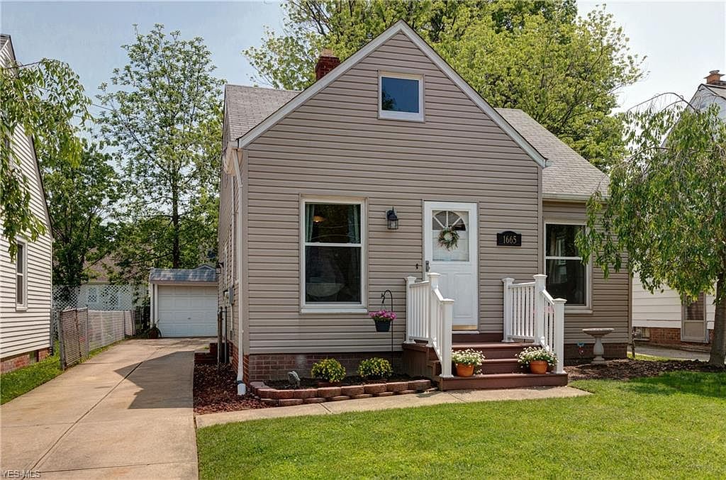 1665 Mapledale Rd, Wickliffe, OH 44092 Zillow