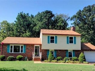 405 Sentinel Ln, Chester, VA 23836