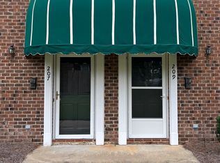 209 S Lincoln St, Benson, NC 27504