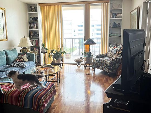3rd image of 1001 91st St APT 504